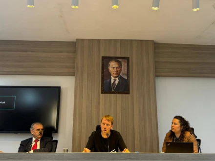 LUCA KIESER - LESUNG